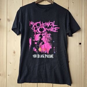 My Chemical Romance The Black Parade March Black Pink T Shirt Unisex Medium